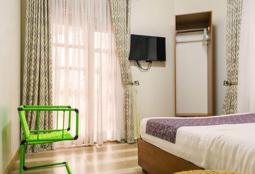 اتاق استاندارد, Tooro Fairway