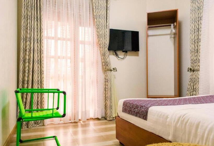 اتاق استاندارد, Tooro Fairway