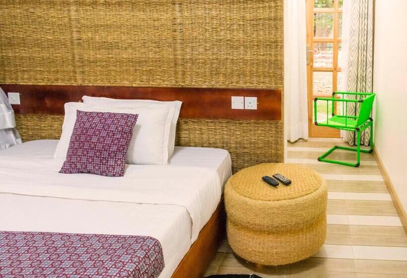 اتاق استاندارد, Tooro Fairway