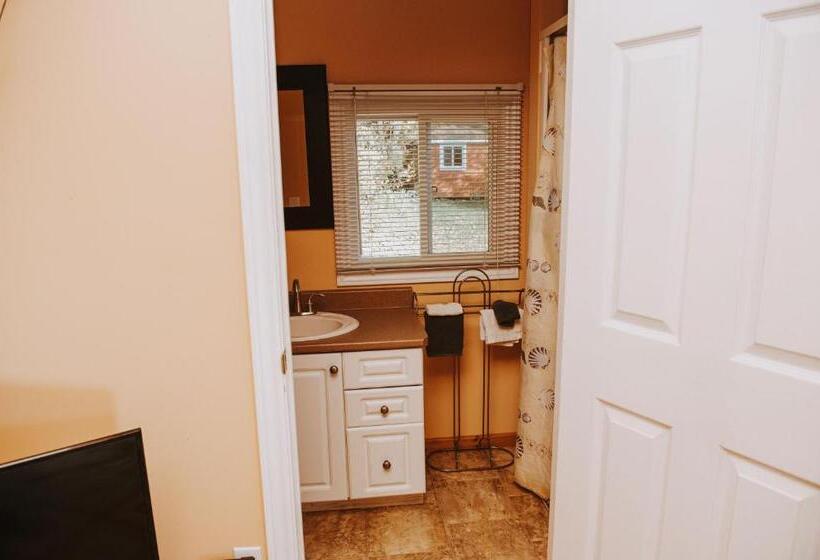 منزل غرفة نوم واحدة, Lang Lake Resort