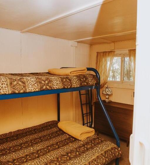 منزل 4 غرف نوم, Lang Lake Resort