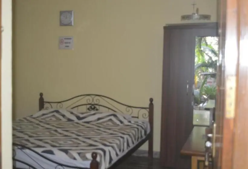 اتاق لوکس با بالکن, James Guesthouse
