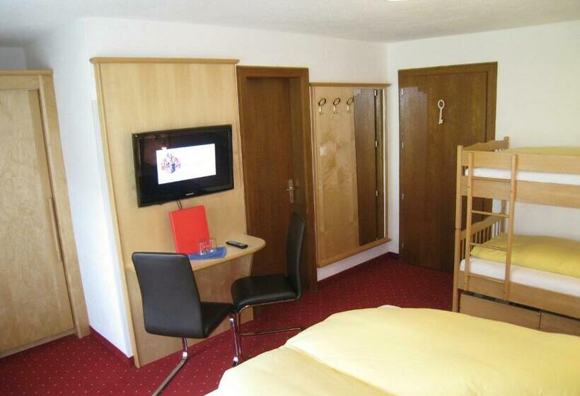 חדר משפחתי, Lärchenhof Serfaus