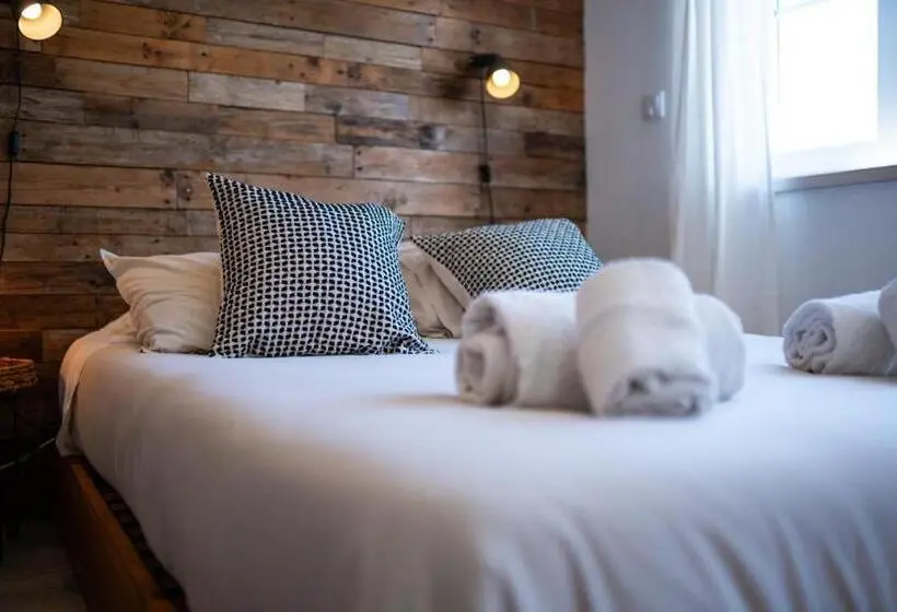 Standard Kolmen Hengen Huone, Alex Surf Hostel