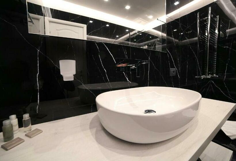 اتاق لوکس, Casa Sant Elmo 21