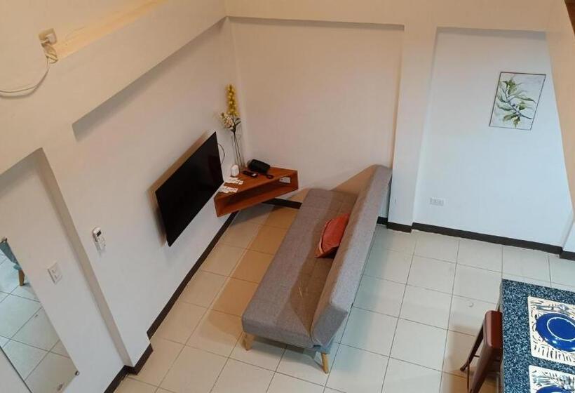 סוויטה אקזקיוטיב, Fb Dormitel Suites