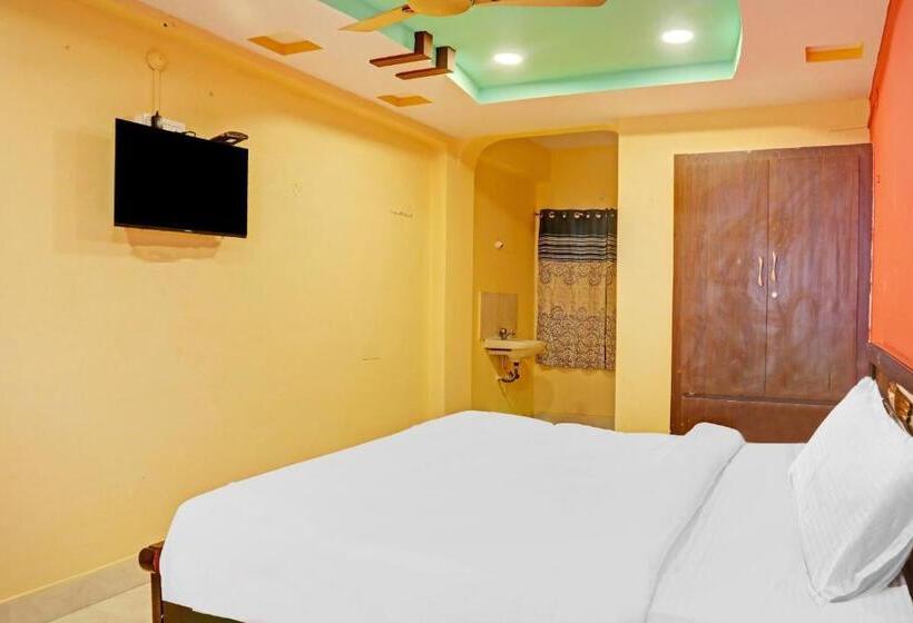 Habitació Triple Deluxe, Flagship Veda Residency