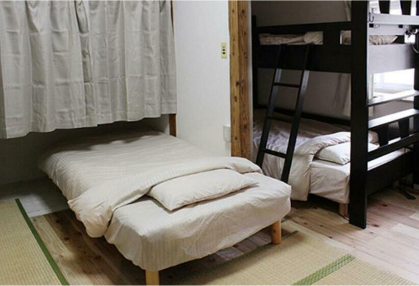 חדר משפחתי, コトのアート研究所