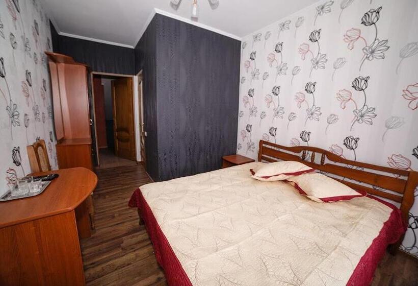 اتاق استاندارد, Best House