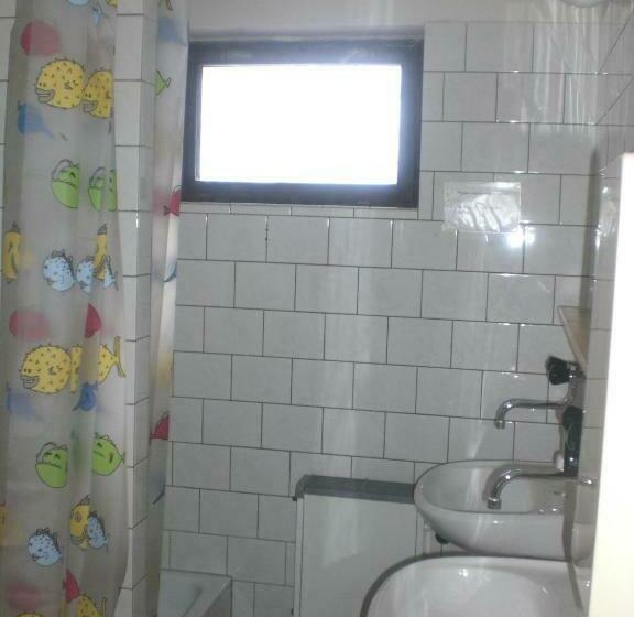 غرفة قياسية رباعية حمام مشترك, Penzion Hraničář