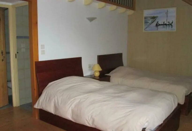 ファミリールーム, Chambre D Hotes Les Bordes