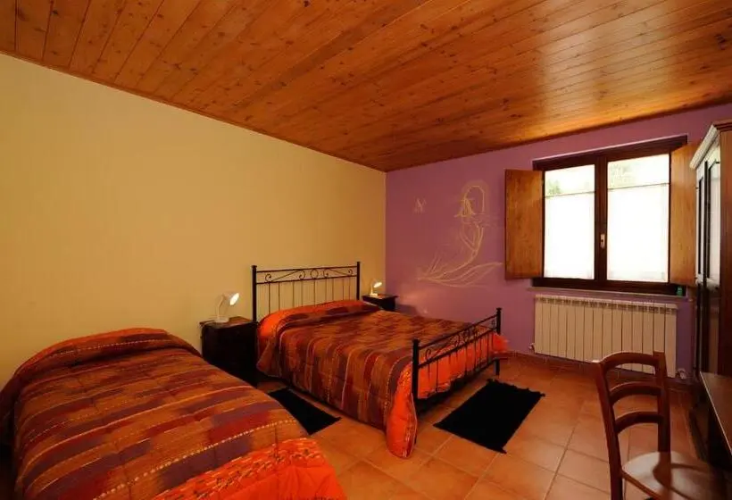 スタンダードトリプルルーム, Agriturismo Arcobaleno Assisi
