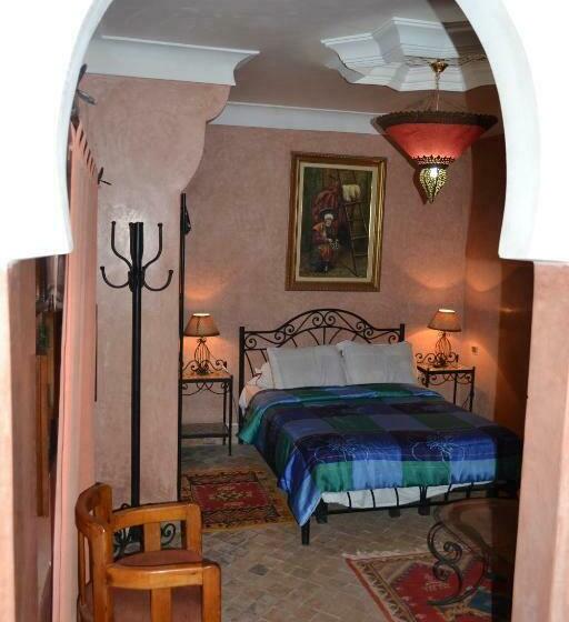 غرفة قياسية, Riad L  Arganier D  Or