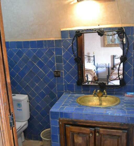 غرفة قياسية, Riad L  Arganier D  Or