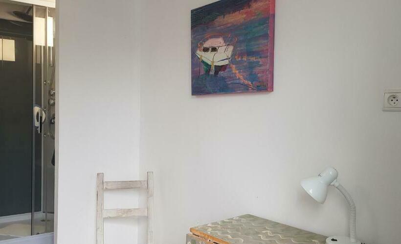 スタンダードシングルルーム, Gazelle Guest House And Art Gallery