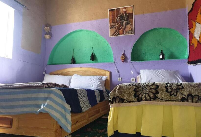 اتاق استاندارد سه نفره, Gîte D étape Traditionnel Berbère