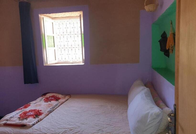 اتاق استاندارد با چشم‌انداز کوهستان, Gîte D étape Traditionnel Berbère