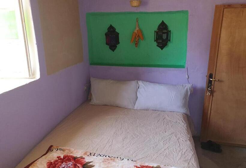 اتاق استاندارد با چشم‌انداز کوهستان, Gîte D étape Traditionnel Berbère