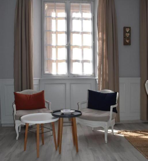 デラックスルーム, L Hadestal