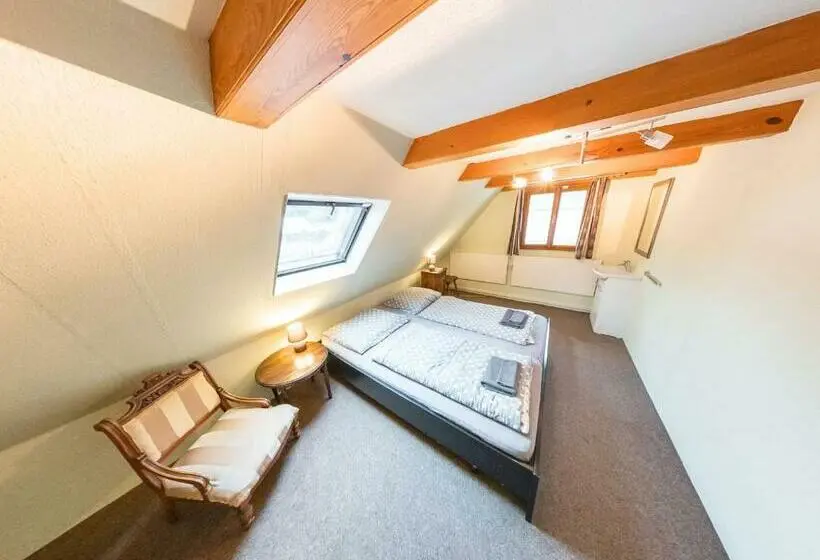 Huoneisto 2 Makuuhuonetta, Pension Rokytka