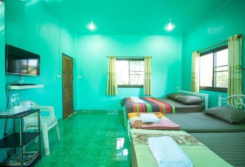 Dört Kişilik Standart Oda, บ้านเขาค้อริมธาร