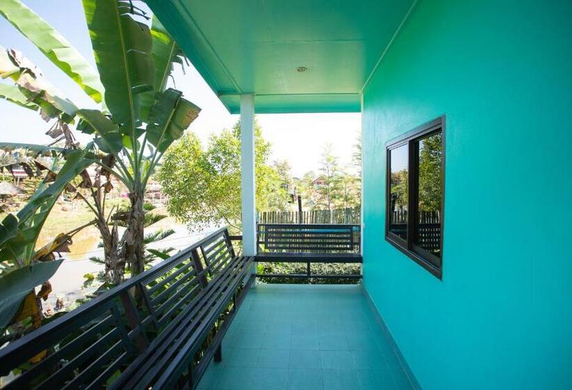 Dört Kişilik Standart Oda, บ้านเขาค้อริมธาร