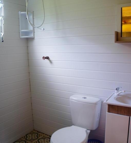 家庭间, Pousada Pico Da Galera/maquiné