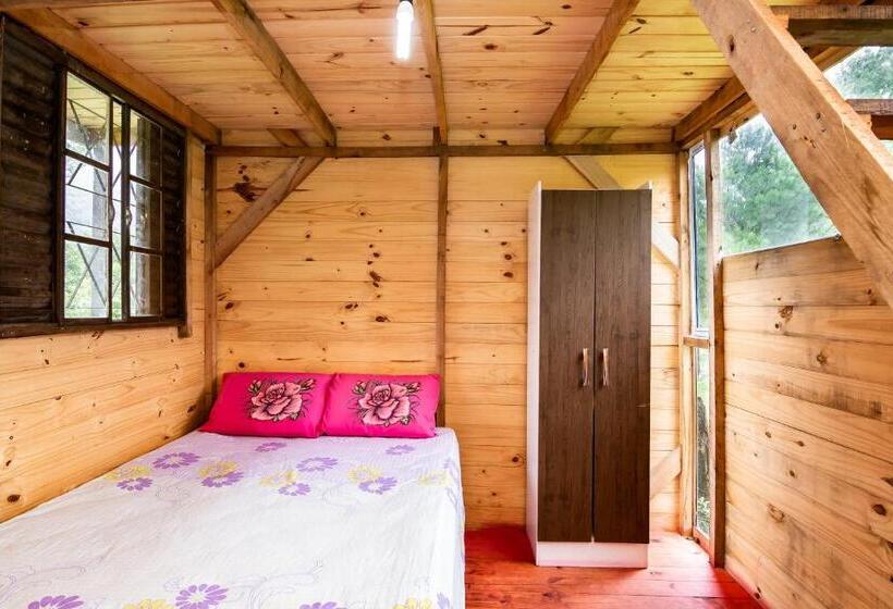 家庭间, Pousada Pico Da Galera/maquiné