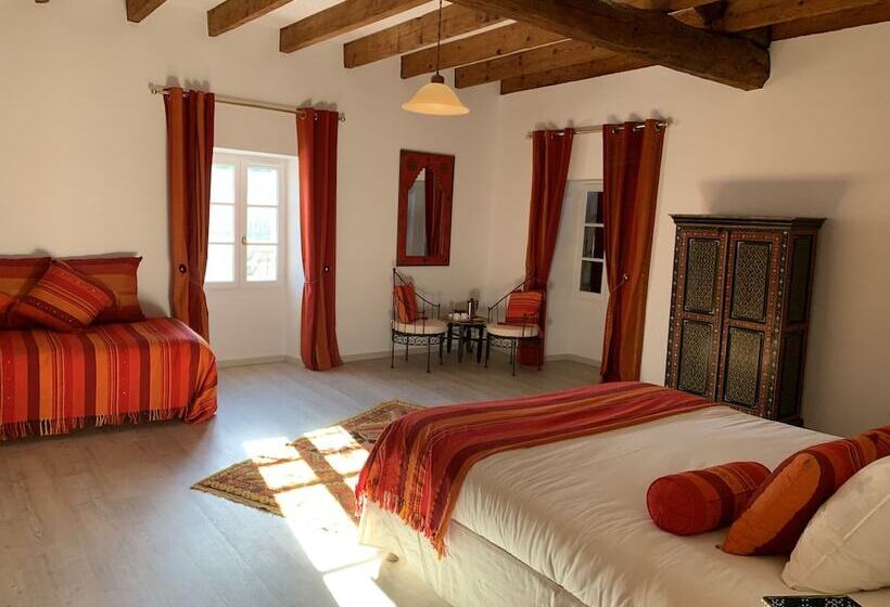 带花园景观的标准三人间, Brin De Cocagne