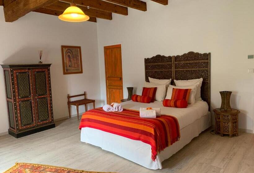 带花园景观的标准三人间, Brin De Cocagne