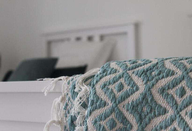 豪华房间, Château Boussas