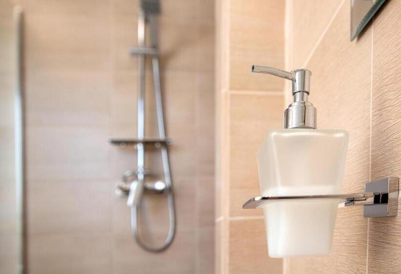 스탠다드 트리플 룸, Csató Panzió   Pensiunea Csató