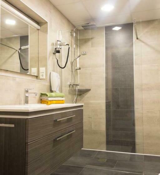 غرفة قياسية مزوَّدة بشُرفة, Pension Puster