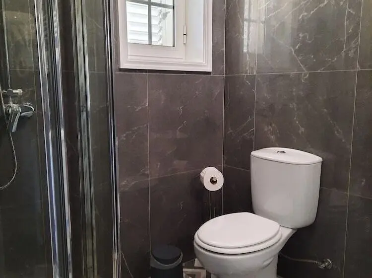 Standard-huone, Smiling Places Guest House In Labruge