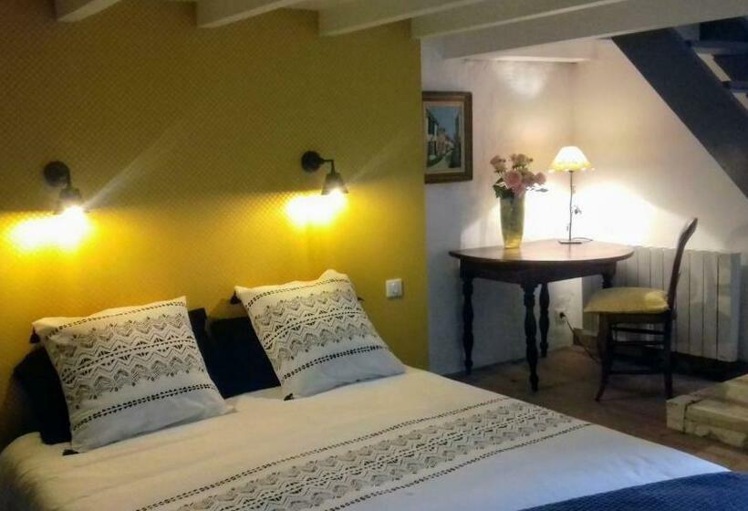 メゾネットスイート, Varzay Autour Du Puits