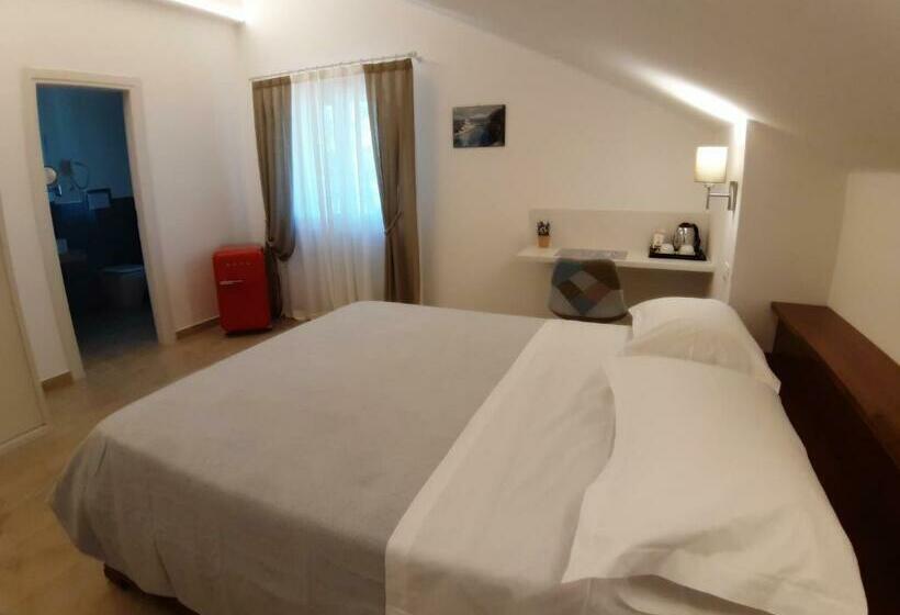 اتاق استاندارد با چشمانداز دریا, Villa De Ruschi