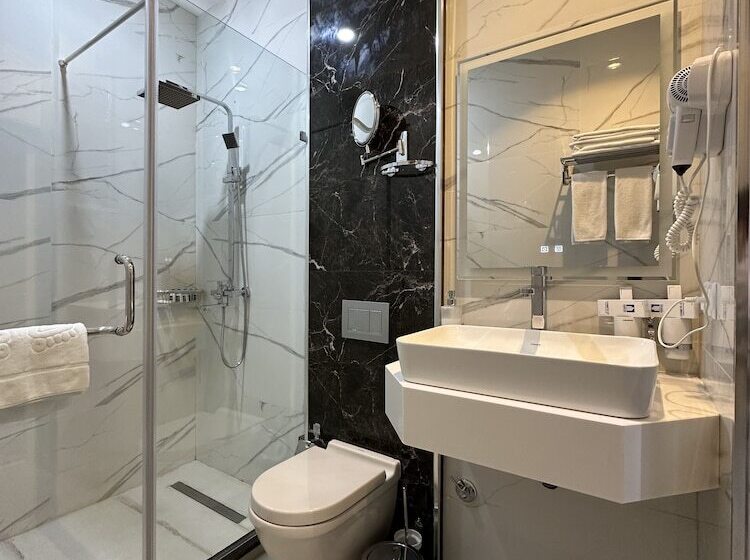 اتاق استاندارد, Green Park