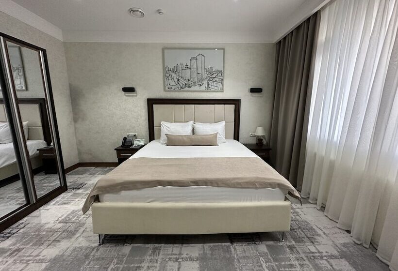 اتاق استاندارد, Green Park