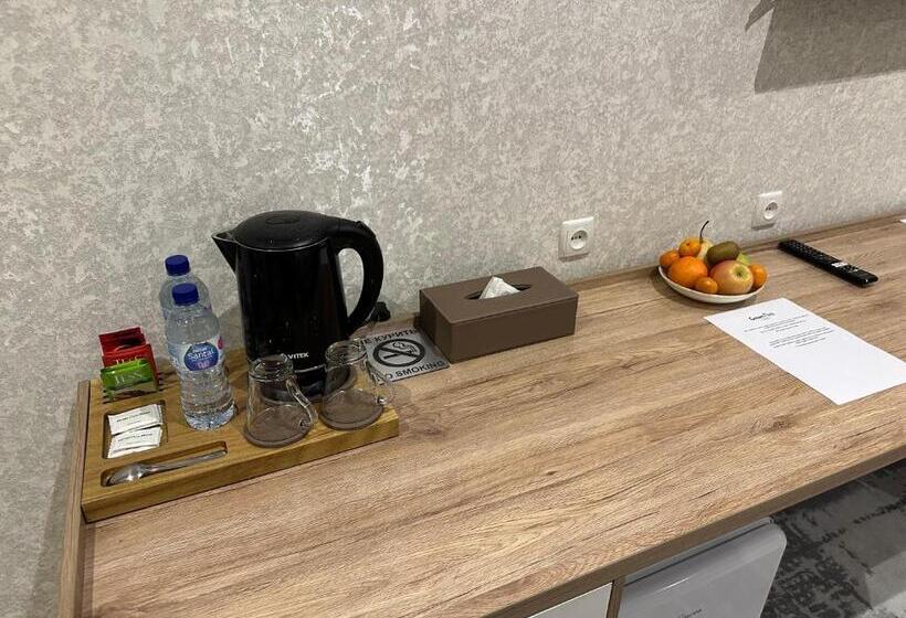 اتاق سوپریور, Green Park