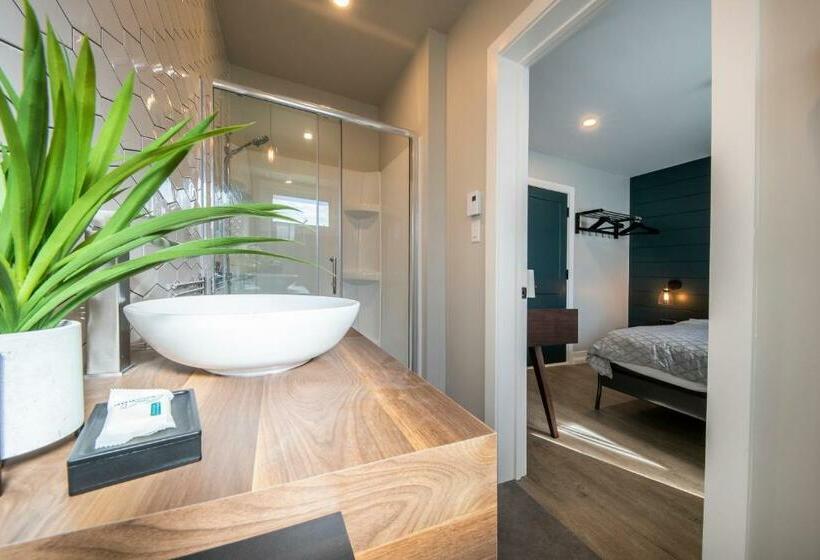 スタンダードルーム, Square Victoria Maison Hôtelière