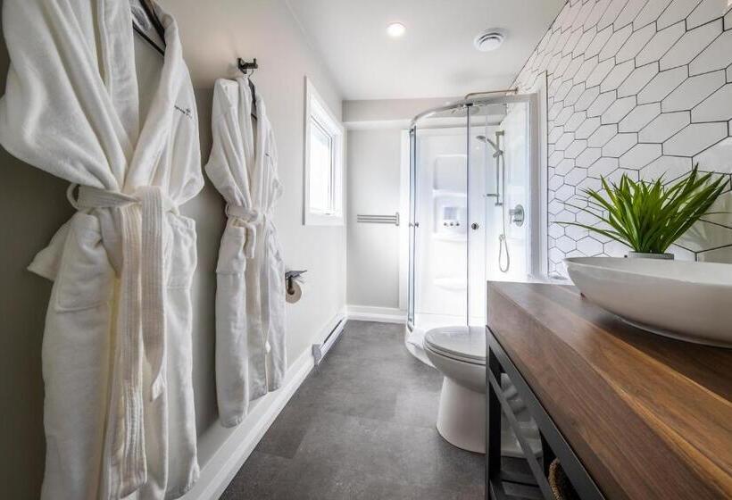 スタンダードルーム, Square Victoria Maison Hôtelière