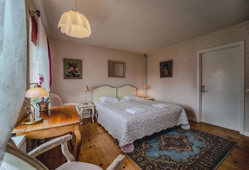 Номер Стандарт, Svaneholm