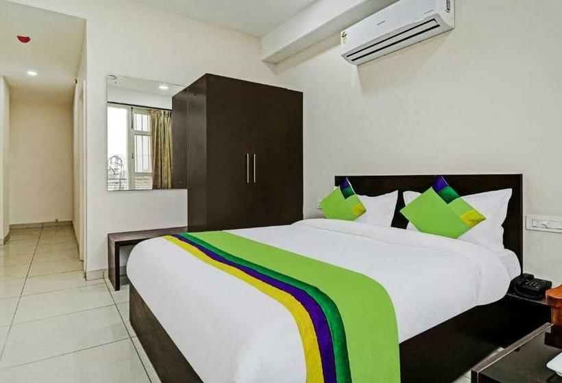 Номер Стандарт, Treebo Kamron Regency Sector 80