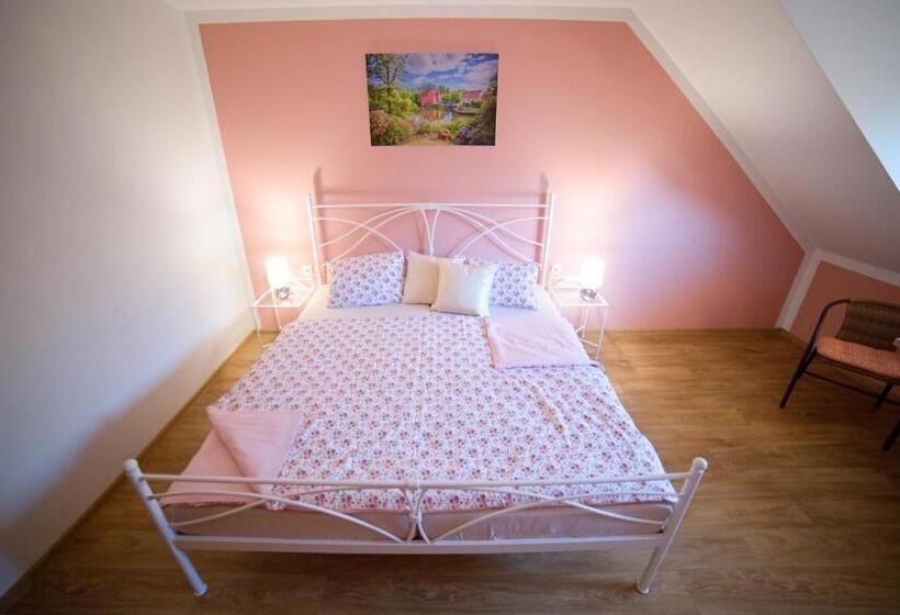 침실 1개 아파트, Penzion Zlatovláska U Zámku červená Lhota