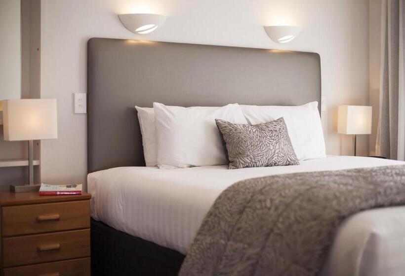 דירת חדר, Amross Motel