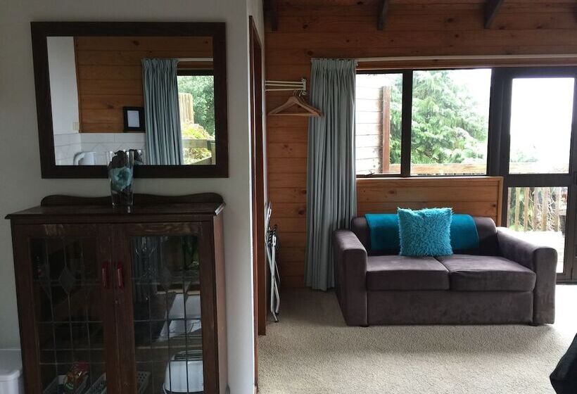 בקתת חדר, Grafton Cottage & Chalets