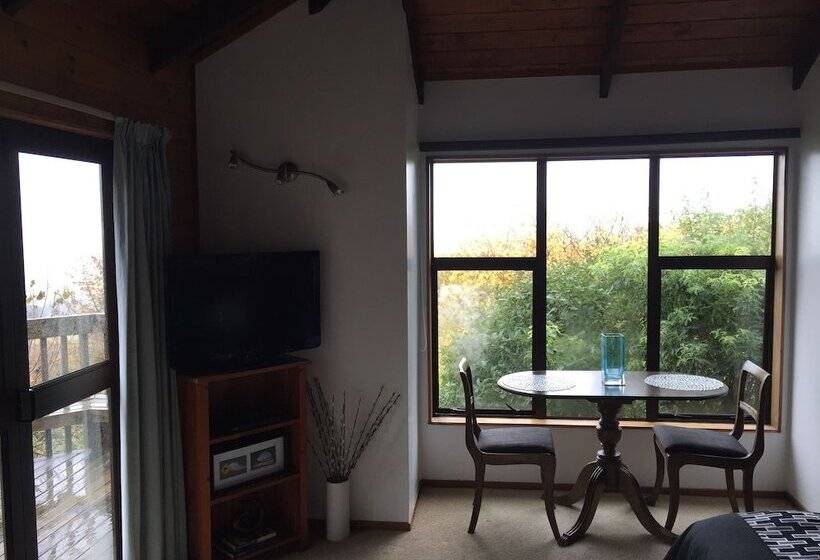 בקתת חדר, Grafton Cottage & Chalets