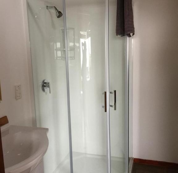 בקתת חדר, Grafton Cottage & Chalets