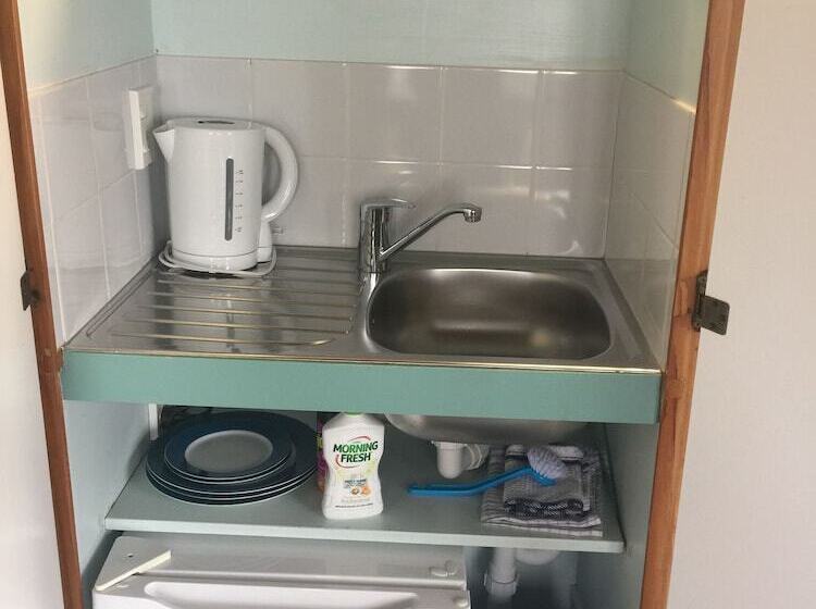 בקתת חדר, Grafton Cottage & Chalets