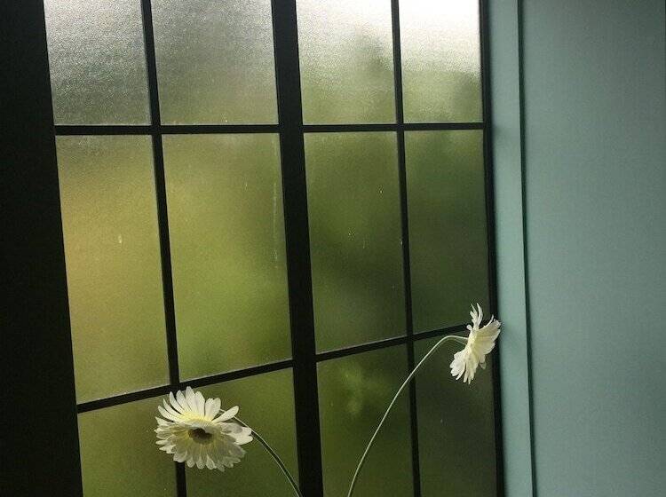 בקתת חדר, Grafton Cottage & Chalets